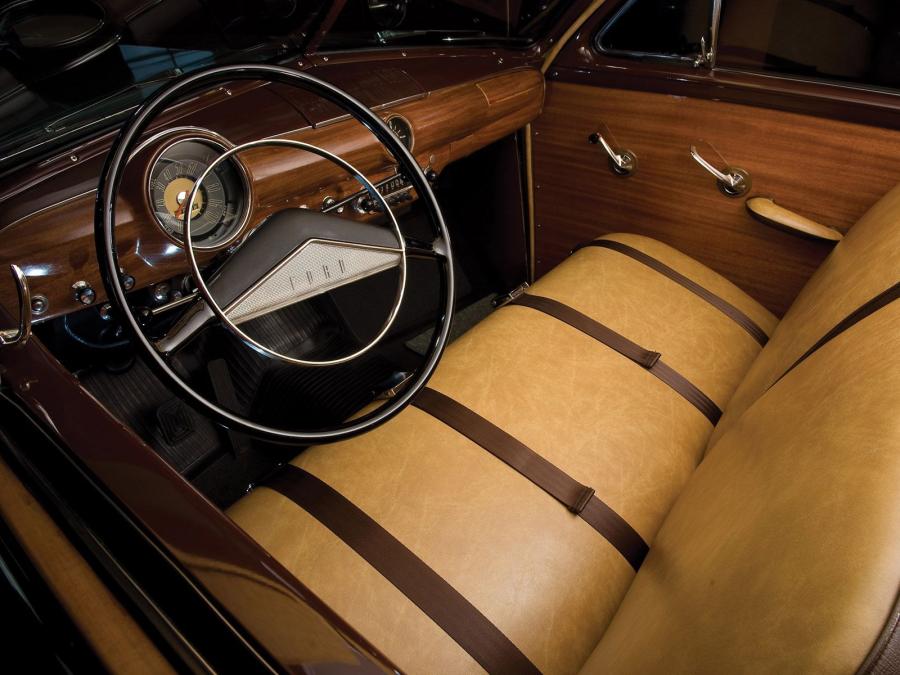  Ford Country Squire 1951 года  (фото 11 из 14)